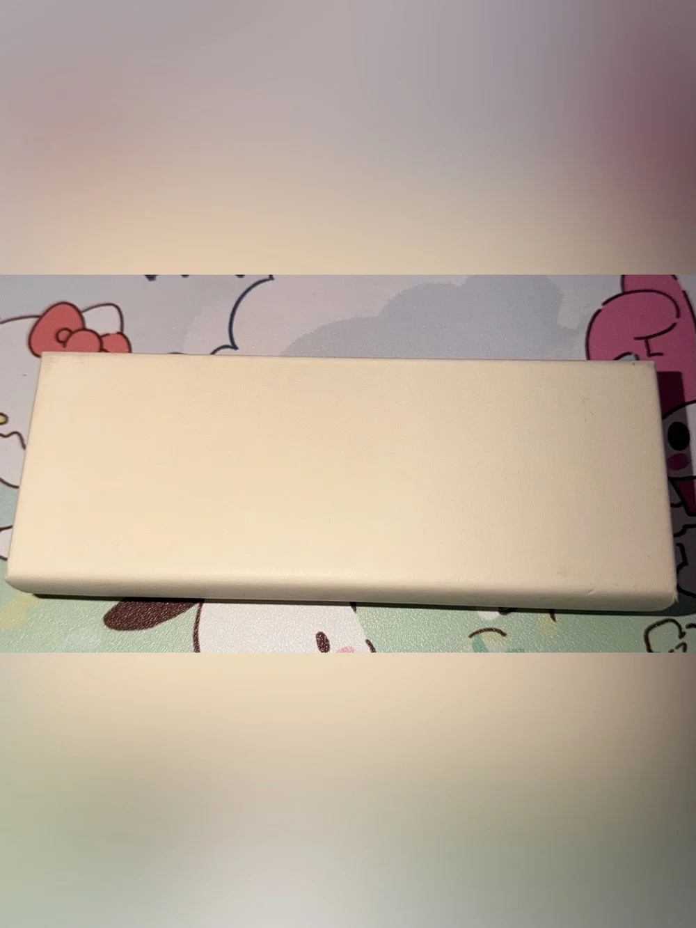 🐰New with minor scuff bunny reading glasses/slim sunglasses case - Picture 2 of 5